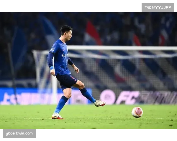 中场球员传球节奏最快，边锋与门将常承担减速角色